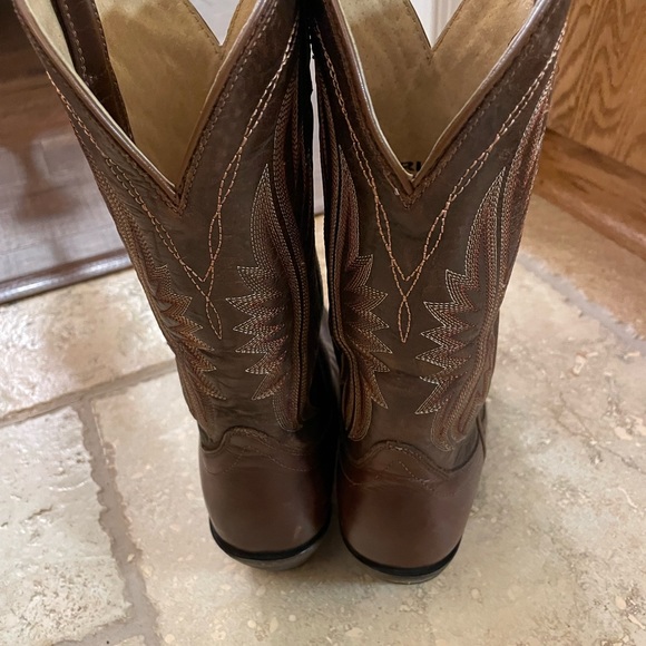 Ariat Brown Pointy Toe Boots - Picture 3 of 7